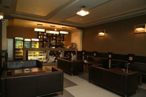 Restaurant in the hotel &quot;uzhgorod&quot; in uzhgorod. book by promotion