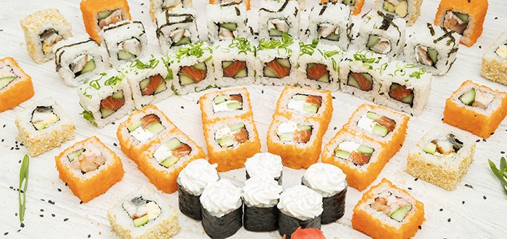 Kilogram sushi set «Big Japan» in «Sushi Wok»