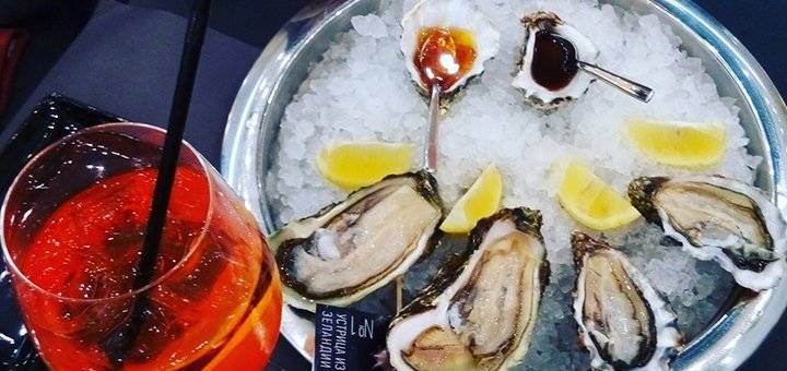 «Oysters Cava Bar» - сеть винных баров в Киеве