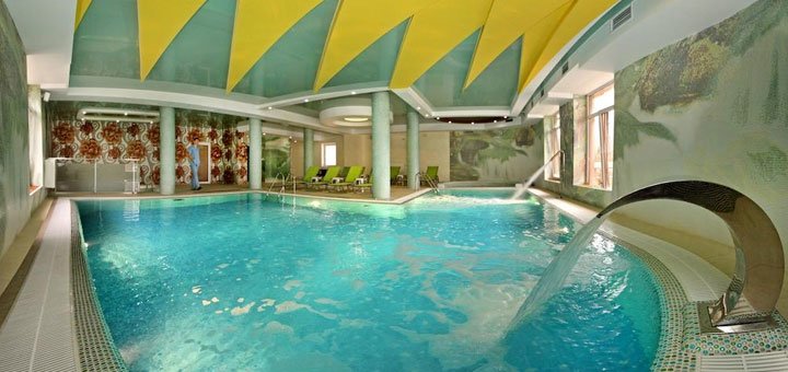 The pool in "DiAnna" is a health-improving complex in Skhidnytsia. Inexpensive holidays in the Carpathians. book a hotel in the Carpathians at a discount. Discounts in Carpathian hotels.
