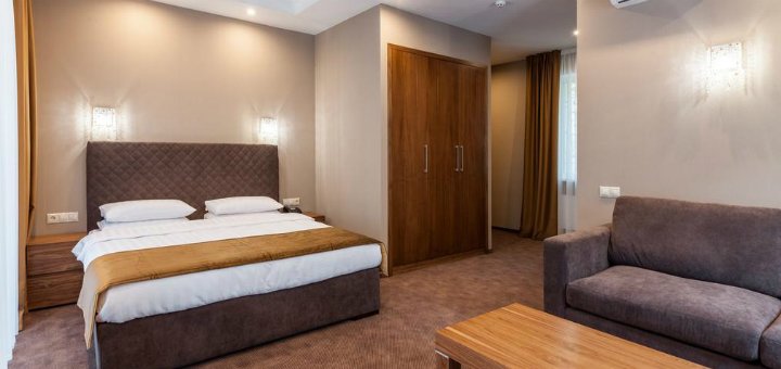Скидки отель «Crystal Hotel» 