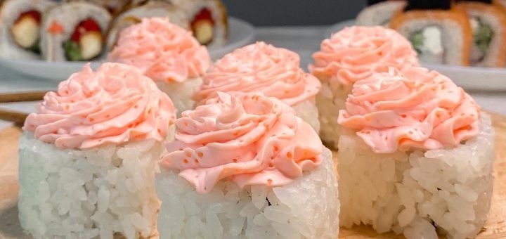 Roll from Sushi 3303. Order at a discount