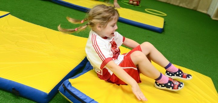 Спортивна секція для дитини у дніпрі. Записати дитину у спортивну секцію знижка