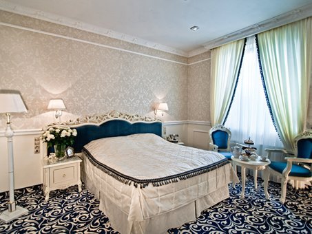 Royal Grand Hotel в Трускавце. Отдыхайте по акции 13