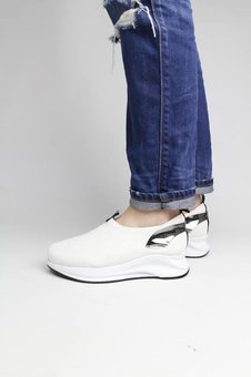 Dasti is a shoe manufacturer in Kiev. Order at a discount.