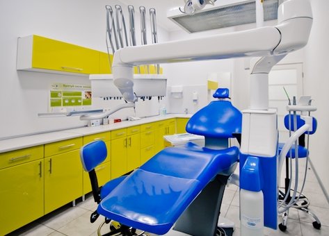 Отбеливание зубов в стоматологии «Denta.ua» в Киеве. Записаться на отбеливание зубов по скидке.