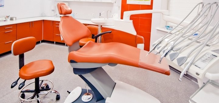 Консультация стоматолога в стоматологии «Denta.ua» в Киеве. Записаться на консультацию стоматолога по акции.