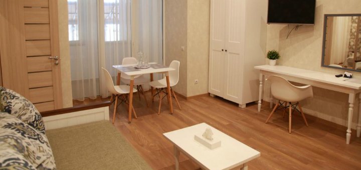 Акції міні-готель "WINE & ROSE BOUTIQUE HOTEL"