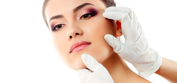Омолодження шкіри обличчя у косметології «Touch Light Cosmetology» Київ. Записатися на омолодження шкіри за знижкою.