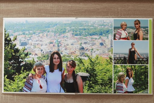 Друк тревелбуків у «Flashback». Друк сімейних фото буків зі знижкою.