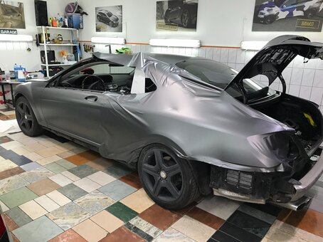 Смена цвета авто в автосервисе «Lux Garage» в Киеве. Заказывайте полный выкрас по акции.