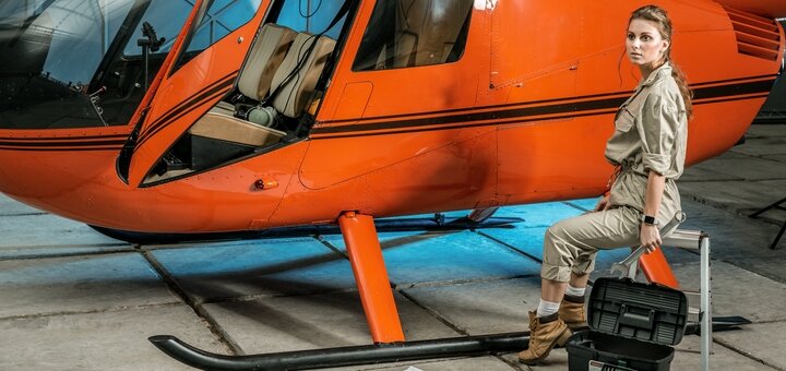 Вертольоти бізнес класу в оренду від «Heli.com.ua». Замовити зі знижкою.
