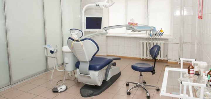 Dental clinic "Doctor Tooth" visit with a discount 1