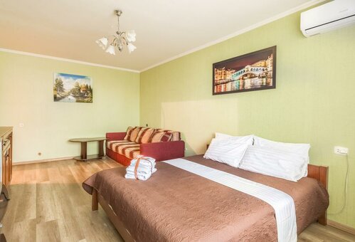 Скидки на аренду жилья в Киевеот Two separate bedrooms on Baseina 11