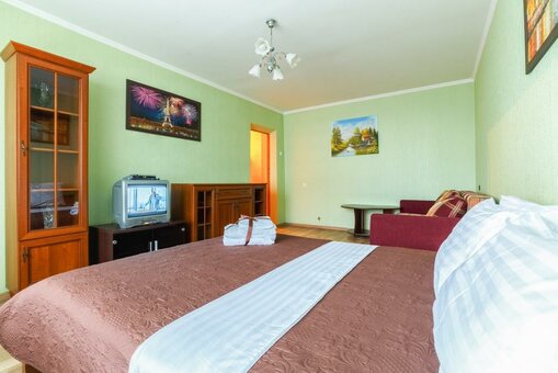 Discounts on rental housing in kiev from two separate bedrooms on baseina 11