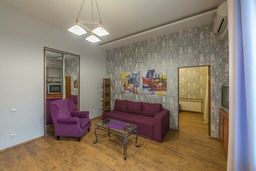 Apartment on sofievskaya 17 (kiev)