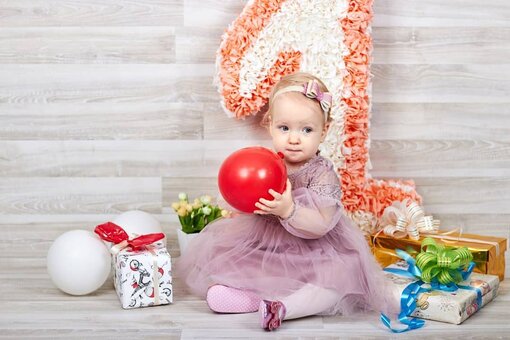 Children&#39;s photography at the mark kovka photo studio in odessa. sign up with a discount