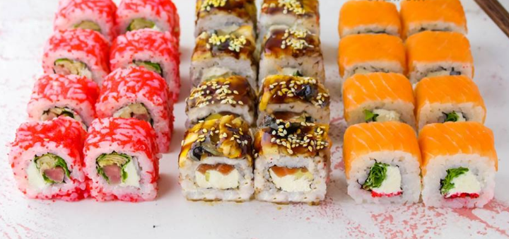 Суші недорого з доставкою «sushiroll» в одесі. замовити акцією.
