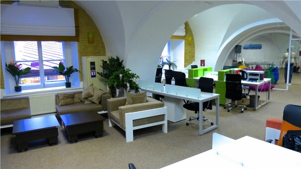 Office space for promotions from the ihub coworking platform