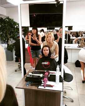 Стрижка та укладання в салоні Наталії Мошків «Hair space studio» у Києві. Записуйтесь по акції.
