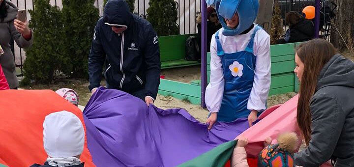 &quot;mommy yangolyata&quot; is a private kindergarten in kiev. enroll your child in the kindergarten for a promotion.
