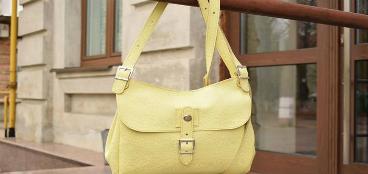 Women's bags in the online store "Babak". Buy bags made of genuine leather at a discount.