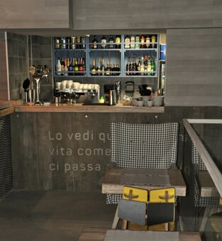 Pasta &amp; pizza 2 restaurant chain