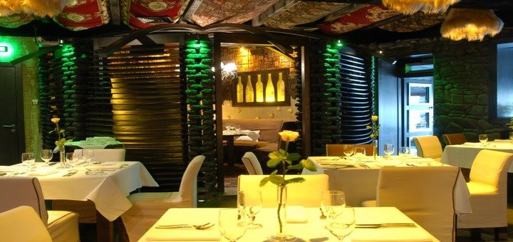 The hall of the restaurant "Kazbek". Enjoy Georgian specialties at a special offer