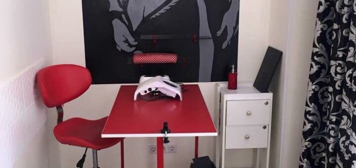 Манікюр зі знижкою в салоні краси джулі арт