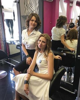 Women&#39;s haircut in the beauty salon zebra poltava. sign up for a women&#39;s haircut for a promotion