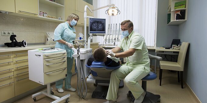 Dental services in the &quot;chibis&quot; clinic