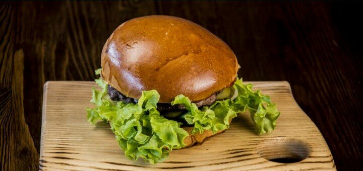 Бургери у «Coffee Grill 88» в Одесі. Спробувати за акцією.