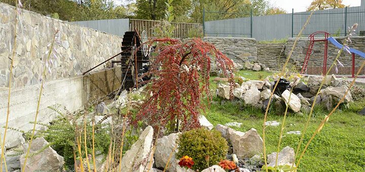 Discounts for holidays in the estate Bilya Strumka12