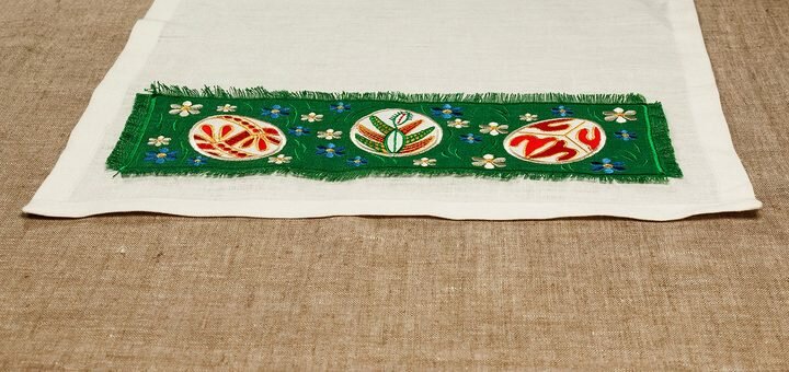 Домашній текстиль з вишивкою від студії «ладна» в києві. замовити по знижці.