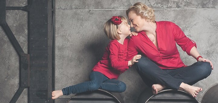 Professional photographer Olga Garkusha services with special offer