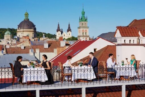 Promotions on the terrace of the leopolis hotel