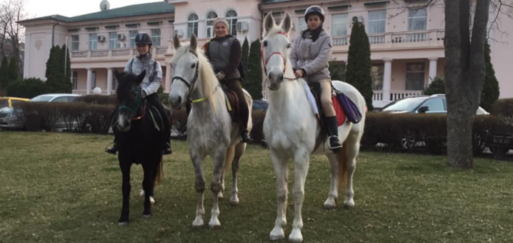 Equestrian club "Ivanhoe" discounts