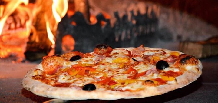Pizzeria &quot;buhari&quot; in kharkov. order pizza at a discount. one