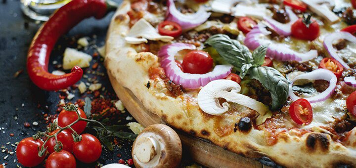 Discount big pizzas in the pizzeria &quot;buhari&quot; on the sumy market 2