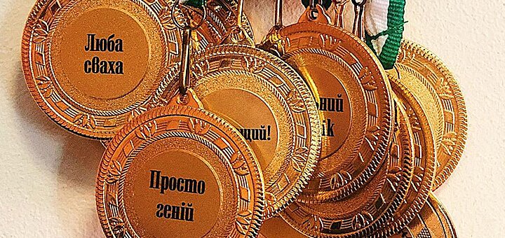 Цікаві подарунки в магазині приколів «жарт-шоп»