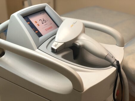 Laser hair removal studio &quot;lazershoot&quot; in dnipro. order services with a discount