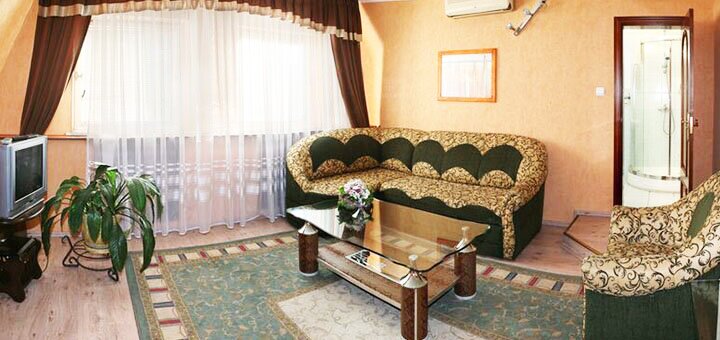 Discounts for rest in the hotel "Eduard" in Uzhgorod9