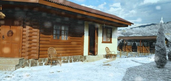 Скидки на номера в отеле «Верховинский Двор»