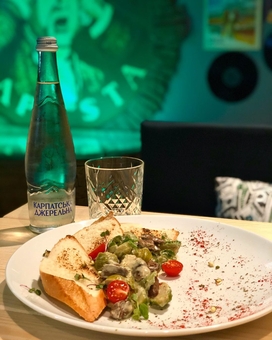 Lounge bar Kapusta in Lviv. With discount.
