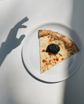 Pizzeria pie spot. order special meals 6