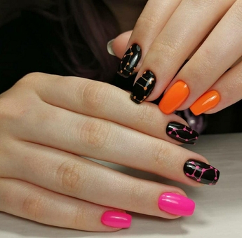 Manicure studio Lina beauty bar in Kiev. With discount.