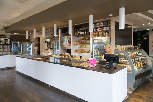 Low prices at dolceteka bassano10