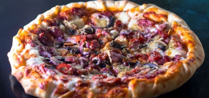 Discount on pizza delivery from Atmosphera Pizza
