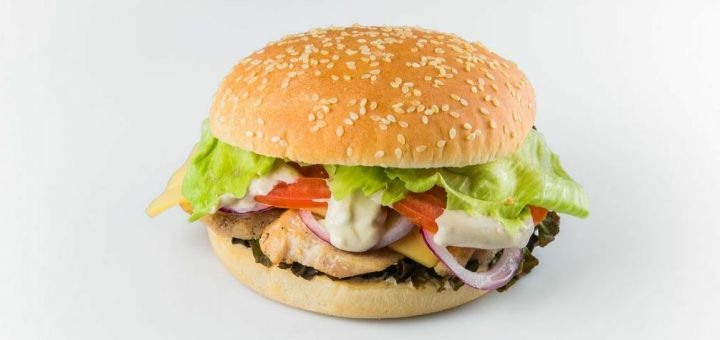 Discount on burgers with delivery from Atmosphera Pizza