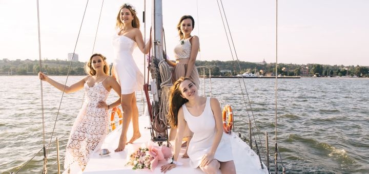 Photo session on a yacht in Kiev from photographer Alena Druzhinina, not expensive